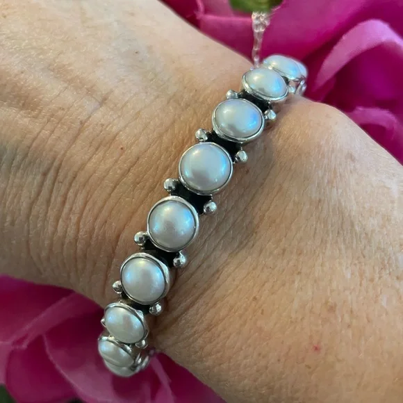 Silpada Pearl SUNKEN TREASURE Bangle Hinged Clasp Bracelet B2909 - Picture 9 of 17